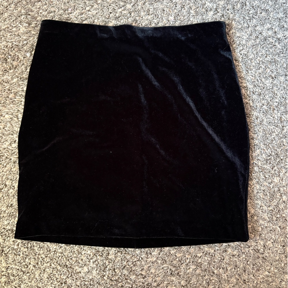 Express Black Velvet Pencil Skirt